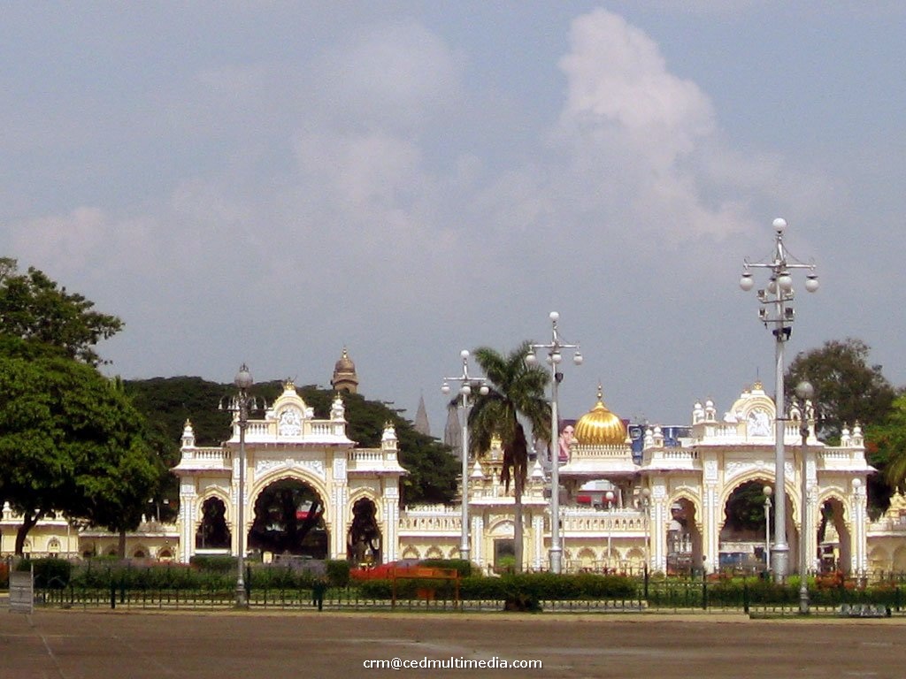 palace14.jpg